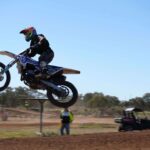 Motocross_422772_03