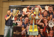 Fanfare for dual AFL titles